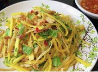 11. Nộm xoài sốt me Mangosalat