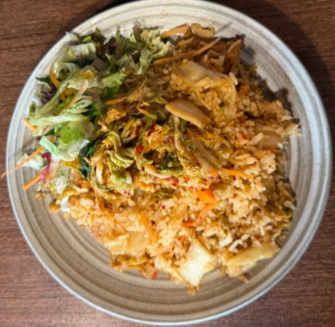 24. Cơm rang kimchi