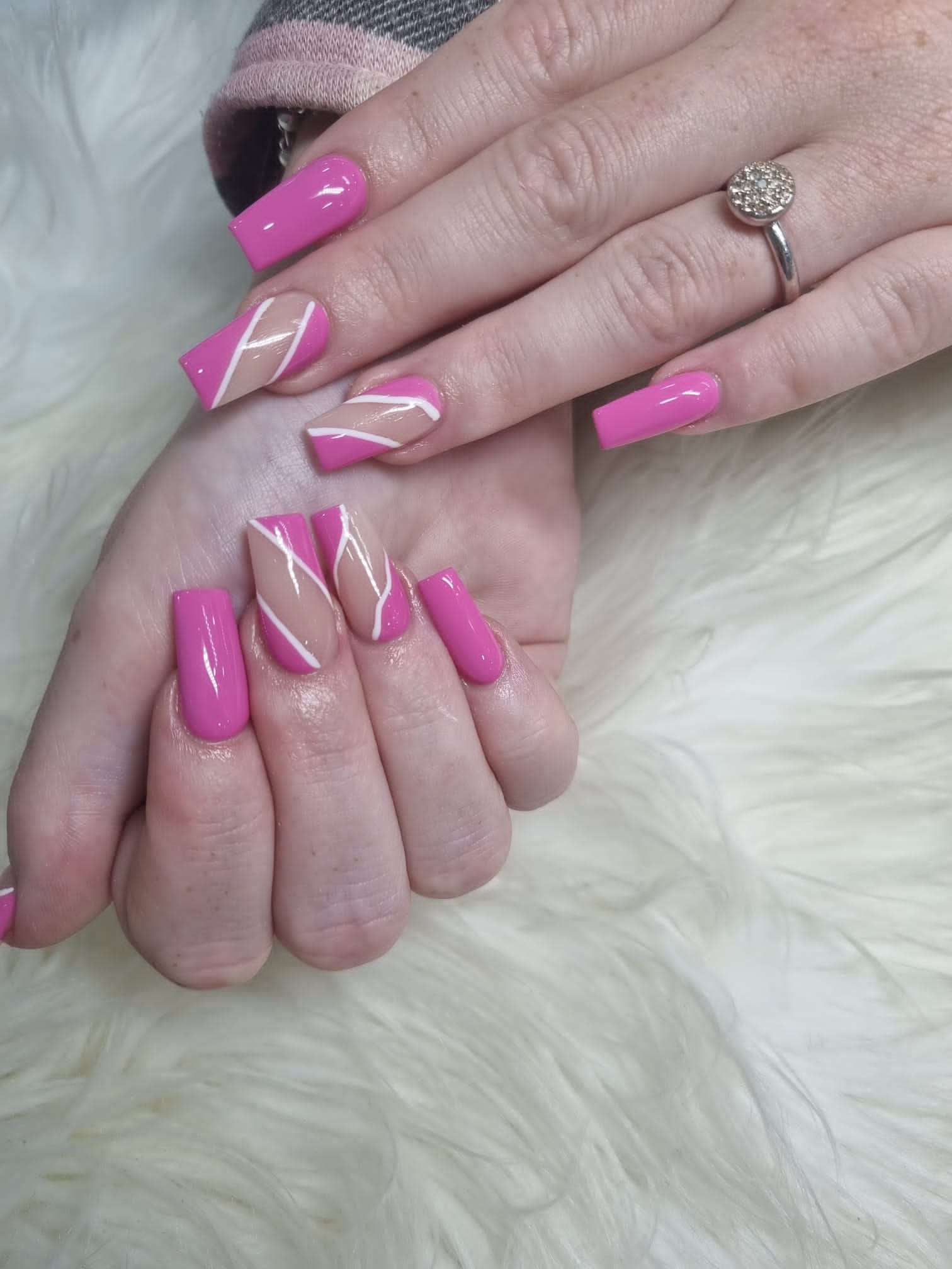 Nagelmodellage neues Set mit UV-Gel & Glitzer